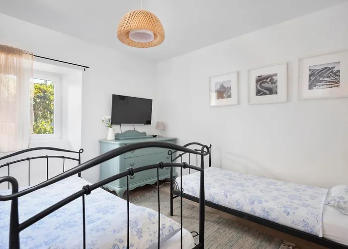 Hanna Mit Blick Auf Wasser By Interhome Murter