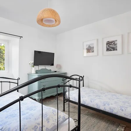 Hanna Mit Blick Auf Wasser By Interhome Murter